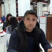  ,  Raz, 33