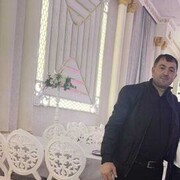  Scharwoude,  Elnur, 40