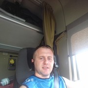  ,   Andrej, 41 ,   