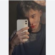  ,  Ali, 25