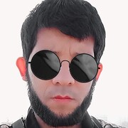  ,  Rustam, 35
