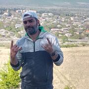  ,  Ilia, 42