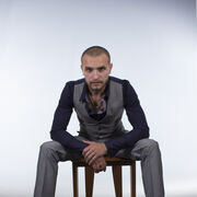  ,   M, 33 ,   , 
