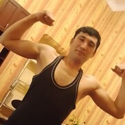  -,   Akobir, 27 ,     