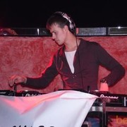  ,   Dj Achi, 35 ,   