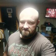  ,   Viktor, 37 ,   , 