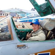  ,   Viktor, 35 ,     , c 