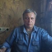  ,   Maiklai, 57 ,   