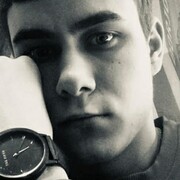  ,  Misha, 27