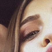  ,  Bella, 30
