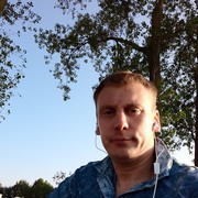  ,  Andrey, 42