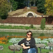  ,   Inna, 39 ,  