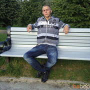  ,  Andrej, 33