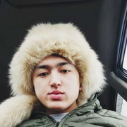  ,  Anuar, 28
