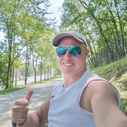   ,   Alex, 44 ,   ,   