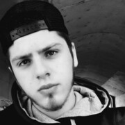 -,  Magomed, 22