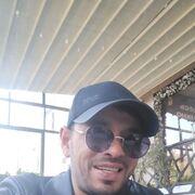  ,  Feruz, 37