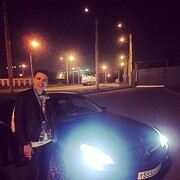  ,  Alex, 29