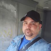  ,   Maikol, 44 ,   ,   
