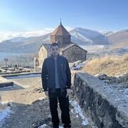  ,   Arman, 24 ,   ,   