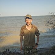  ,  Ivan, 35
