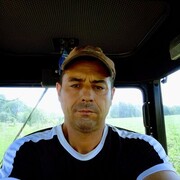  ,   Valeriu, 49 ,   ,   , c 