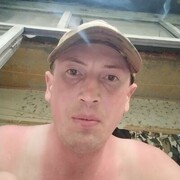  -,  Aleks, 40