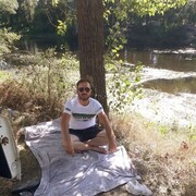  ,   Sezer, 40 ,   ,   , c 