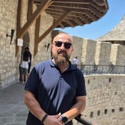  ,  Alex, 38