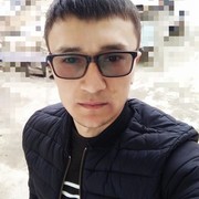  ,  Islomjon, 32