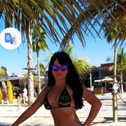  ,   Lora, 42 ,  