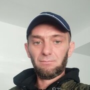  Herzogenrath,  Dmitri, 41