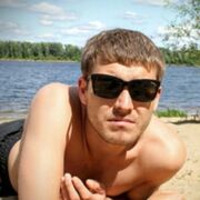  ,  Andrej, 37