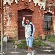  ,   Albert, 29 ,   ,   