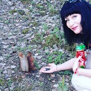 ,   Natalij, 49 ,   