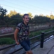  ,  Vlad, 26
