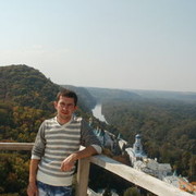  ,   Maksim, 40 ,   