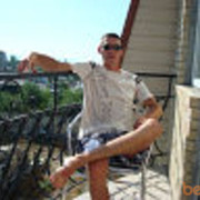  ,   Viktor, 43 ,   