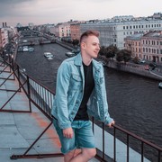  ,   Maksym, 33 ,  