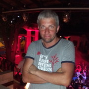 ,  alejandro, 44