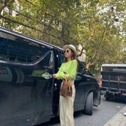  ,   Wendy, 33 ,   ,   