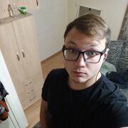  ,  Alex, 35
