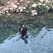  ,  Youssef, 25