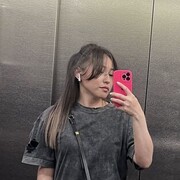  , 