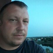  ,   Maks, 46 ,   ,   , c 