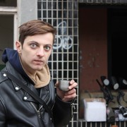  -,   , 32 ,   