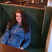  ,   Olga, 31 ,  