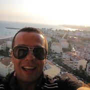  ,   Denis, 37 ,   ,   , c 