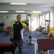  ,  Davor, 39