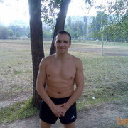  ,   Andy, 40 ,   
